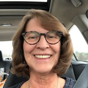 Meet your Posher, Sharon d